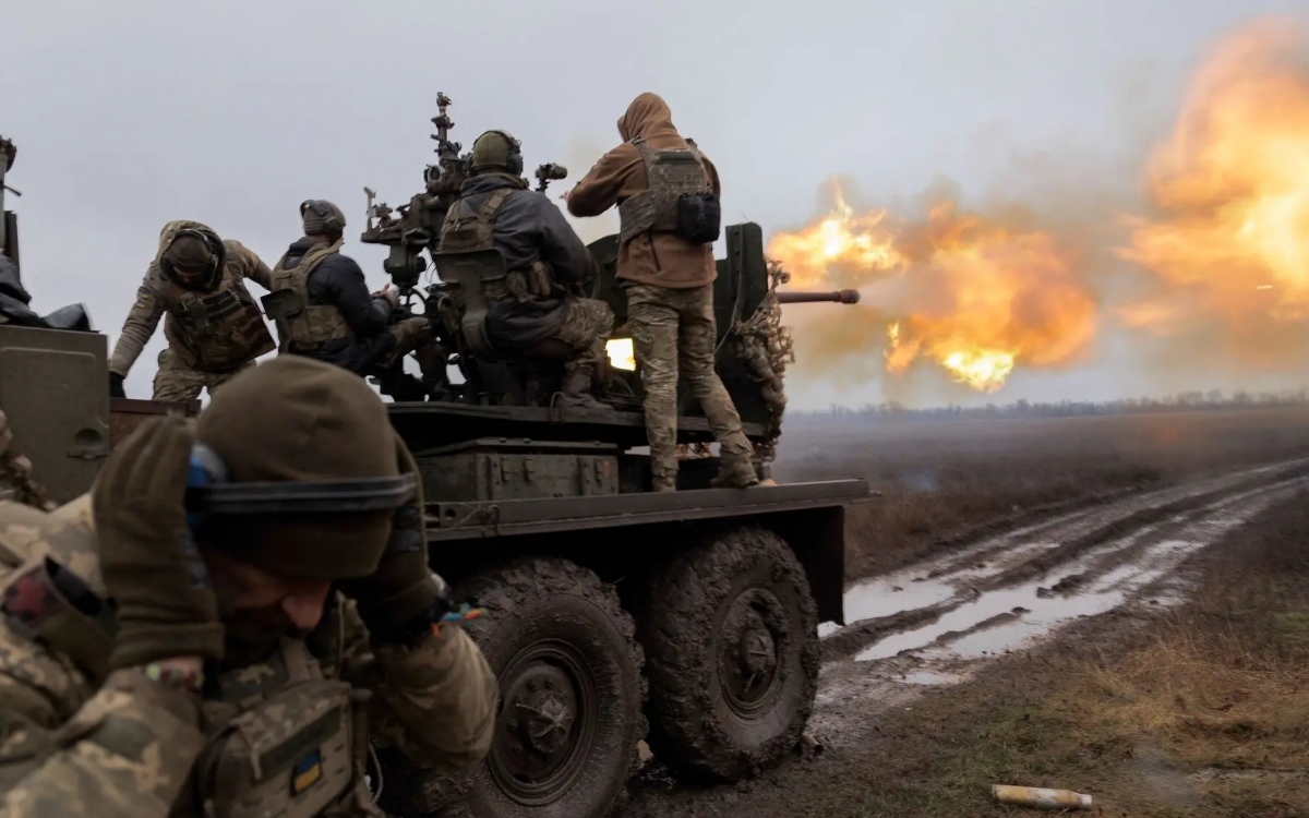 Nga đánh chiếm hàng loạt lãnh thổ, quân Ukraine rơi vào thế nguy chưa từng có